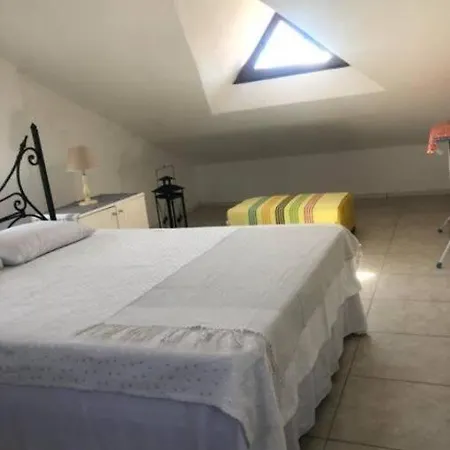 Sleeps 6, Spacious With Large Garden - Awz 307 * Marmaris