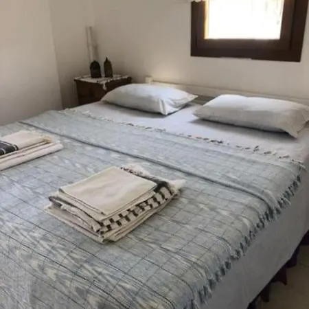 Sleeps 6, Spacious With Large Garden - Awz 307 Vila *